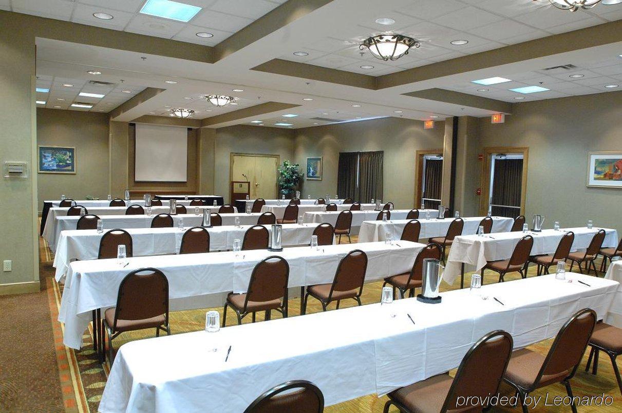 Embassy Suites By Hilton Orlando Airport Зручності фото